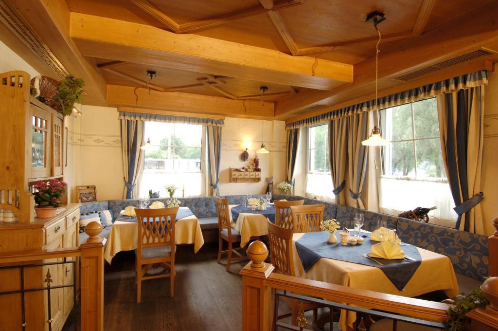 Hotel Donauhof Emmersdorf an der Donau Bagian luar foto